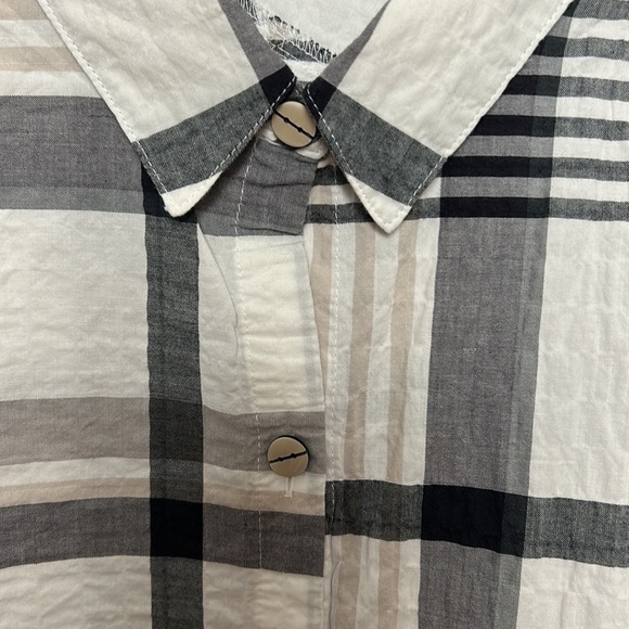 HABITAT LG  & XL gauzy crinkle button down shirt,black & white plaid, hi low - Picture 7 of 16